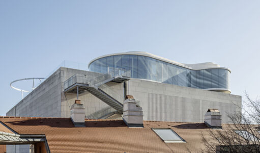 La "libellula" sarà uno spazio per eventi ed esposizioni con vista sul MQ-Museumsquartier di Vienna, 2020 (©Hertha Hurnaus)
