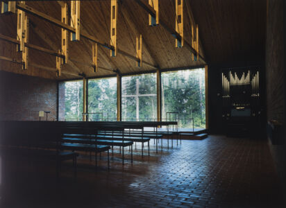 Kaija + Heikki Siren, cappella di Otaniemi, 1957 (foto: Siren Architects)