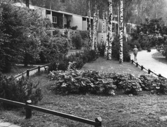 Kaija + Heikki Siren, case a schiera Kontiontie 3 a Tapiola, 1954 (foto: Teuvo Kanerva / KAMU Espoo City Museum)
