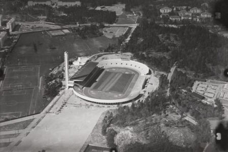 Prima - vista aerea dello stadio olimpico di Helsinki, 1938