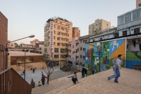 Nantou Old Town: interventi di rigenerazione in Baode Square su progetto di URBANUS (©UABB, foto di Chao Zhang)