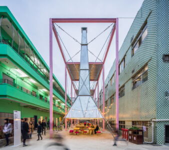 Nantou Old Town: installazione “Fire Foodies” di Atelier Bow-Wow (©UABB, foto di Chao Zhang)