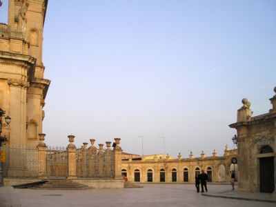 La piazza di Ispica (©Archivio AutonomeForme)