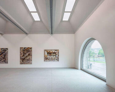 L'interno del museo De Lakenhal, progetto di Happel Cornelisse Verhoeven e Julian Harrap Architects, Leida, 2020 (foto di Karen Borghouts)