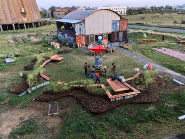 Cité de chantier del progetto grande halle Colombelles a Caen