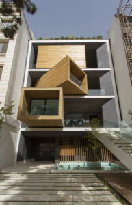 Sharifi-ha-House, Alireza Taghaboni, 2013 (© Nextoffice)