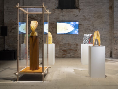 Tomas Libertiny, "Beehive Architecture" (© Fabio Oggero)