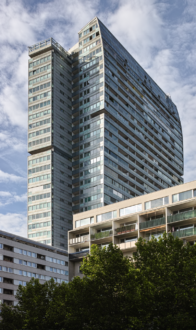 Donau City, torre Mischek, Delugan Meissl (2000)