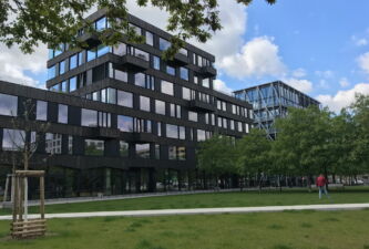 Prospetto della FRIZZ23 sul Besselpark (© Francesca Petretto)