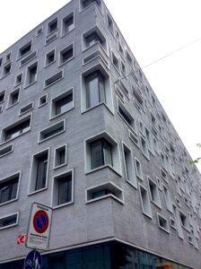 La torre Meret Oppenheim di Herzog & de Meuron (© Arianna Panarella)