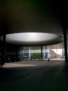 Messe Basel, Herzog & de Meuron (© Arianna Panarella)