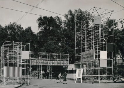 Mostra "VIta all'aria aperta" (1952, © Archivio Lavarello)