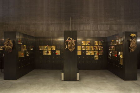 Grabeskirche nella Chiesa di St. Bartholomäus a Colonia, Germania (Hans Schwippert, 1957)