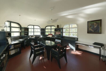 Ambiente interno, studiolo (foto di Thomas Wolf © Wuestenrot Stiftung)