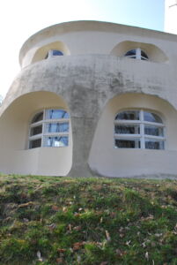 Particolare delle finestre sul lato sud (foto di Daniela Völkel)