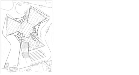 Carme Pinós, Torre Cube 1 a Guadalajara (Messico, 2002-05)