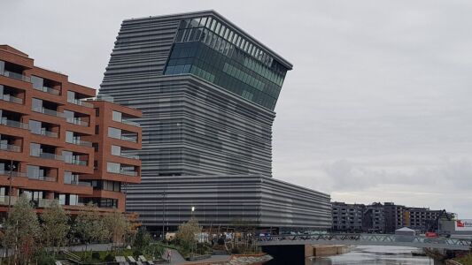 Il museo in una tipica giornata di grigiore a Oslo (fonte: Premeditated/Wikipedia Commons)