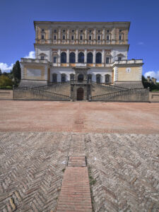 Palazzo Farnese a Caprarola (© Franco Lori)