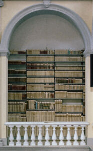 Luigi Ghirri, ‘Puglia, 1982’, da Puglia. Tra albe e tramonti (MACK, 2022). Courtesy the estate of the artist e MACK