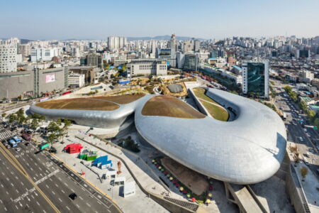 Dongdaemun Design Plaza, Seul