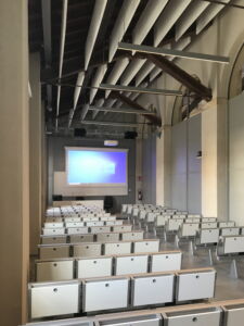 Il campus dell'Università dentro l’ex Monastero di Santa Monica, l'ex magazzino carri