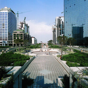 L’asse verde nel Centro Direzionale di Napoli (1984, © Archivio Eredi Spadolini)