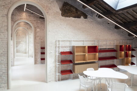 The Human Safety Net. Spazi per il coworkig (© Martino Lombezzi)