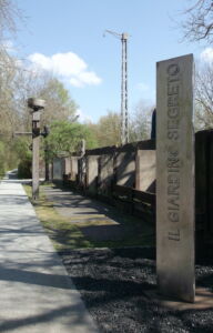 Ingresso al giradino segretto, Odious (foto Francesca Petretto)