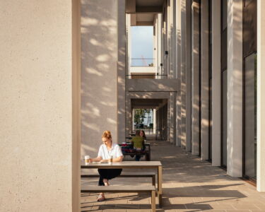 Kingston Town House by Grafton. Copyright Jim Stephenson 2021