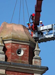 Interventi sul campanile danneggiato Buonacompra di Cento (Fe), 2012 (© Andrea Samaritani)