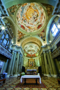 Interno della Chiesa di San Biagio a Modena, 2009 (© Stefano Villani)