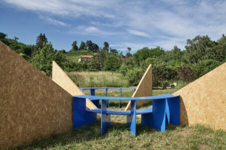 Villa Era a Vigliano, "La Flânerie" di Fluidiforme