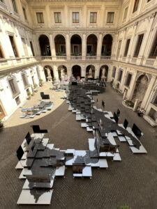 Vista d'insieme allestimento Palazzo Altemps (© Lucio Bove)