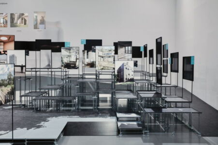 Mostra Sala Centrale del Palazzo della Triennale (© Studio Folder)