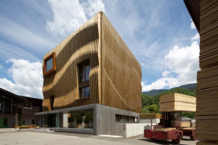 Uffici Damiani Holz&Ko, MoDusArchitects © Günter Wett