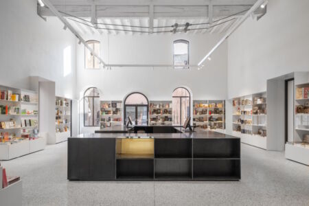 Bookshop (© Marco Cappelletti, courtesy Labics)