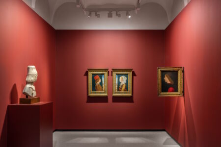 Una sala espositiva (© Marco Cappelletti, courtesy Labics)