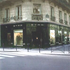 Etro, Parigi