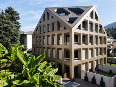 © Stefanie Andolfato