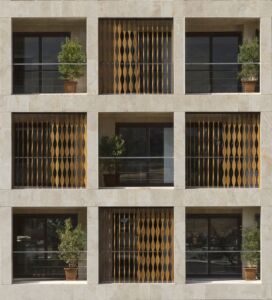 SABA Apartment a Teheran, Sara Kalanatri e Reza Sayadian (© Parham Taghioff)