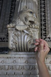 Pulpito, particolare durante il restauro (© Antonio Quattrone)