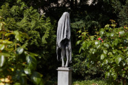 Berlinde De Bruyckere, Parcours