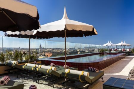 Il rooftop dell'edificio di SOHO (costruttore: Gruppo Barletta SpA, progettisti: Studio Mattiucci srl)