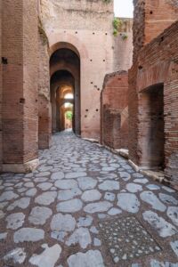 La via Tecta-Clivo della Vittoria vista da ovest (© Stefano Castellani)