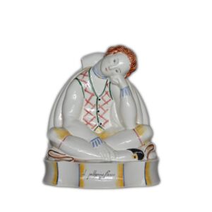 , Il pellegrino stanco, scultura in maiolica policroma 25 cm x 21 cm x 16,3 cm, Società Ceramica Richard - Ginori, 1925-1928, modellata da Salvatore Saponaro