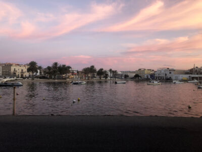 Lampedusa al tramonto (© Archivio AutonomeForme)