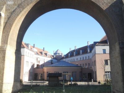 Breitenfurter Strasse - acquedotto 1981-87 Vienna-Liesing © Wikipedia