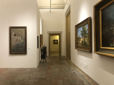 La sala di ingresso della mostra (© Foto Archivio AutonomeForme)