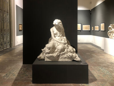 Il Monumento Funebre Scaduto opera di Antonio Ugo (© Foto Archivio AutonomeForme)