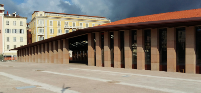 Bernard Desmoulin con Orma architettura: piazza Campinchi